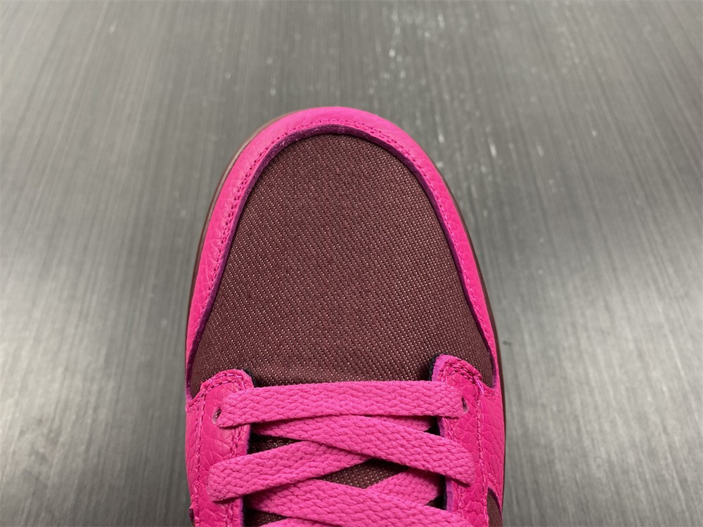 Nike Dunk Low WMNS “Valentine’s Day” DQ9324-600