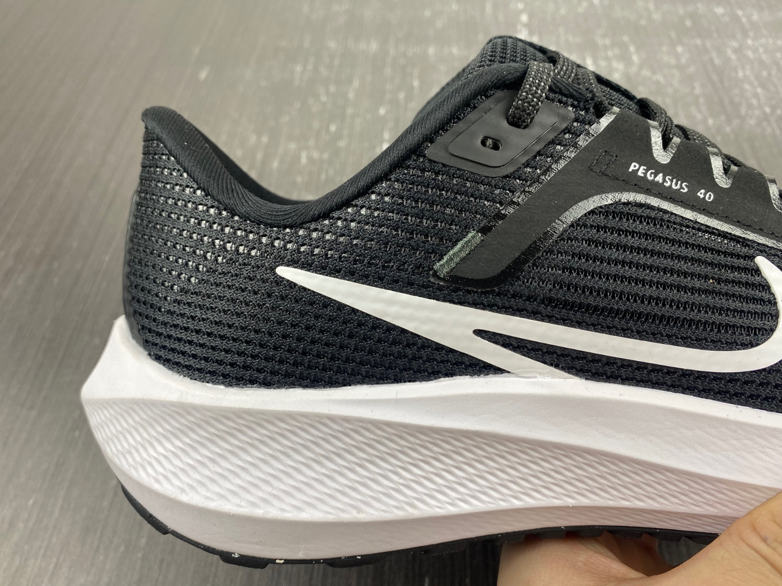 NIKE AIR ZOOM PEGASUS 40 DV7480-001