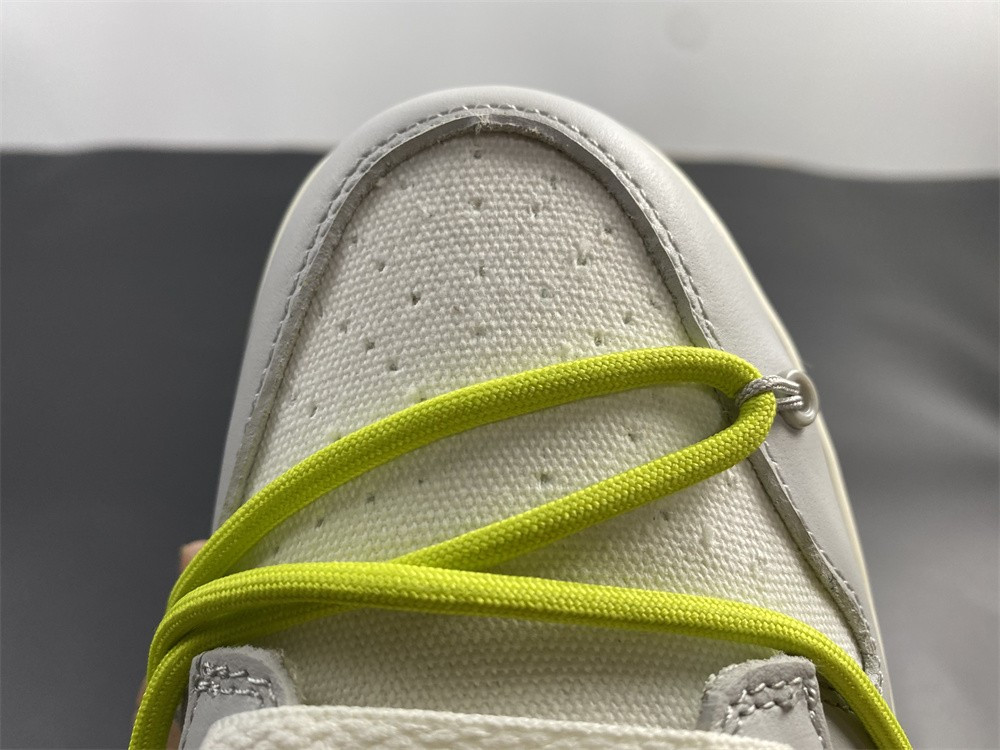 OF x Nike SB Dunk Low  Lot 1  DM1602-106