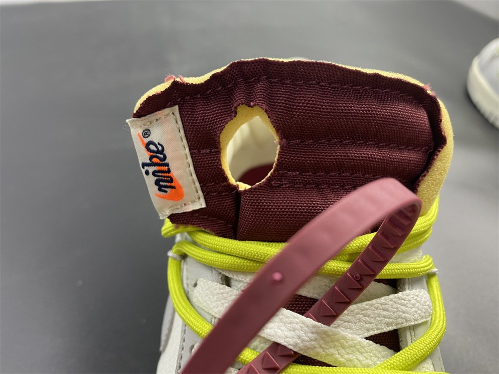 OF x Nike SB Dunk Low  Lot 1  DM1602-106