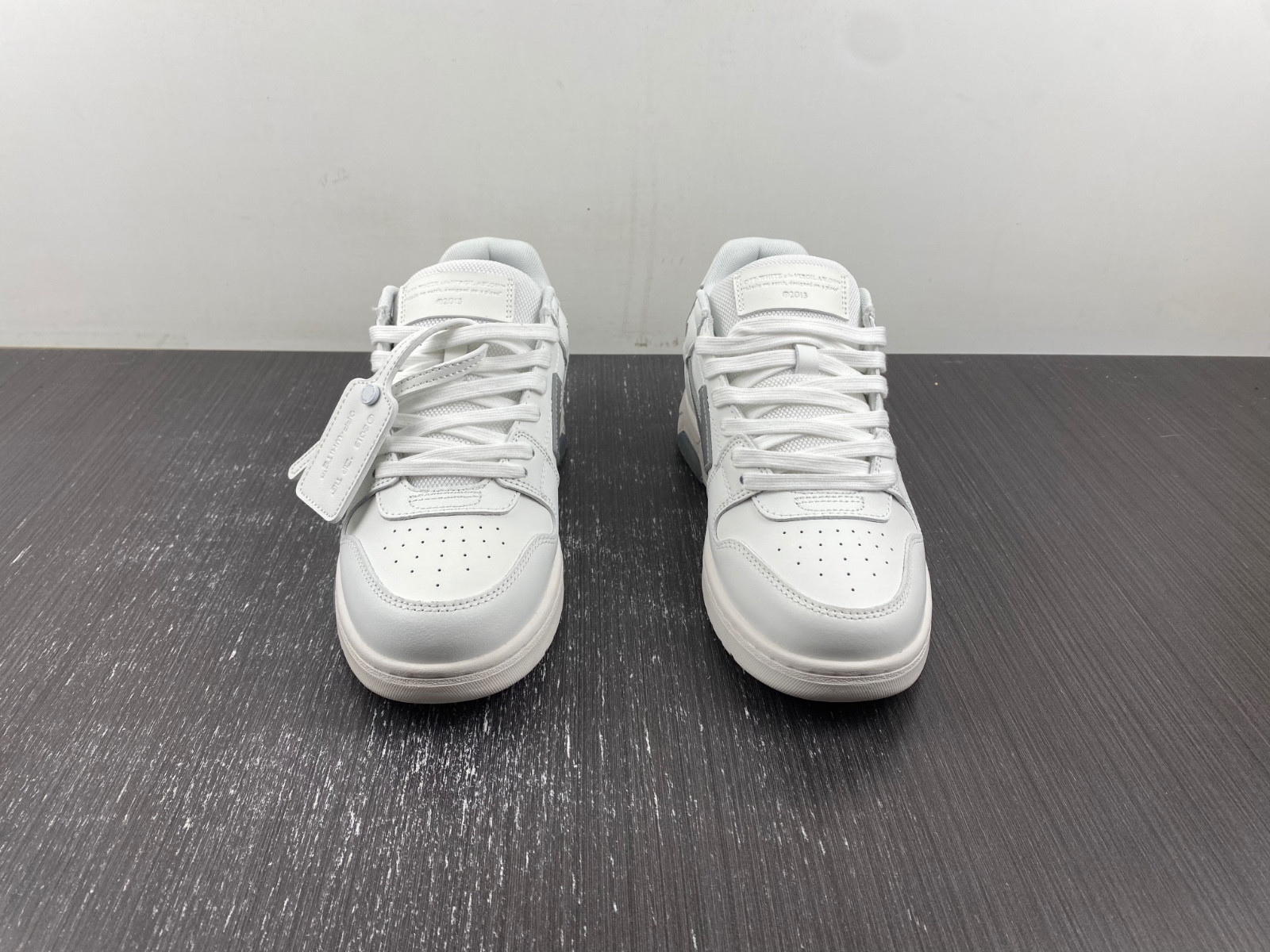 Off White GYM Sneaker