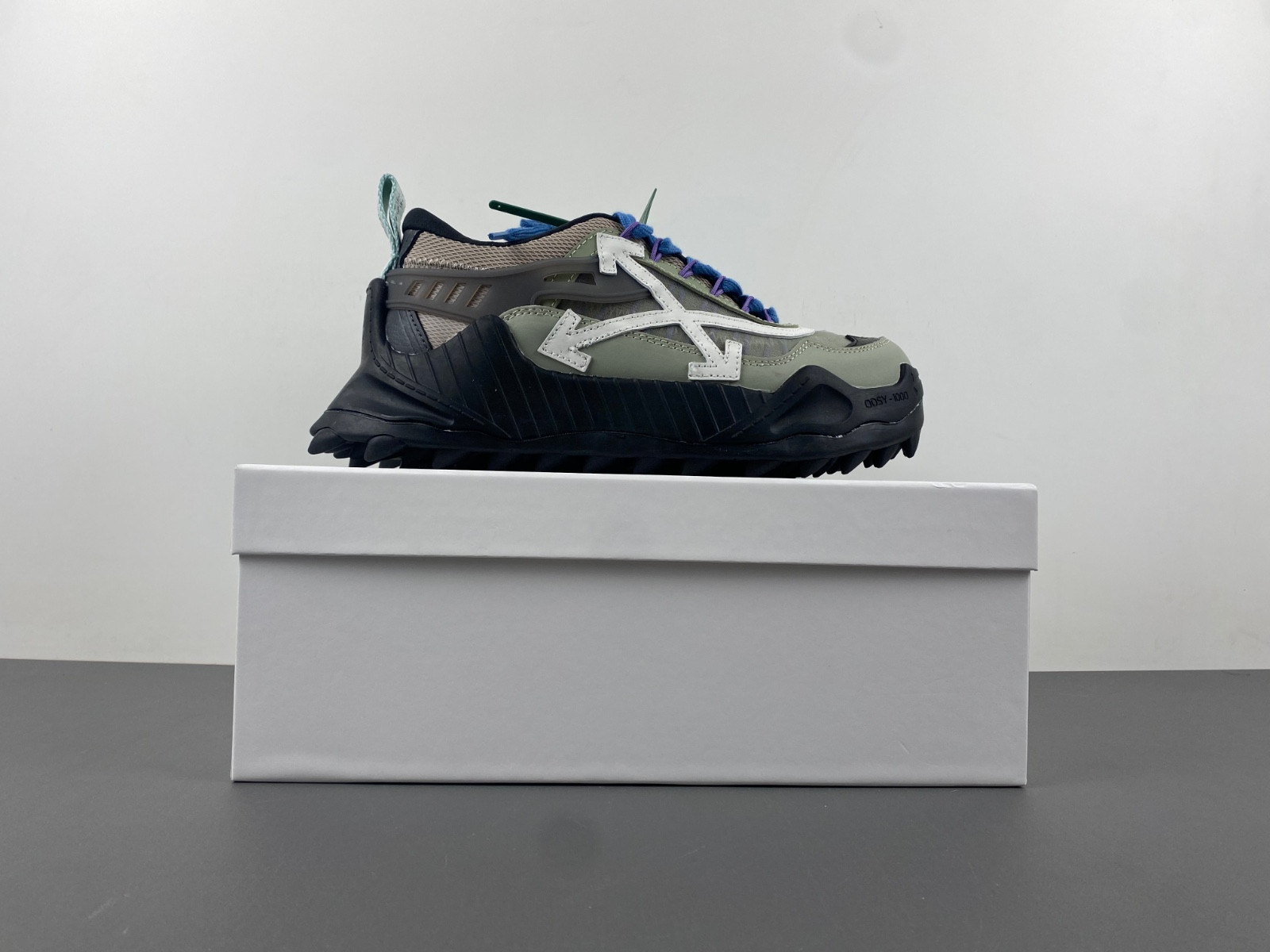 Off White ODSY-1000 Sneaker