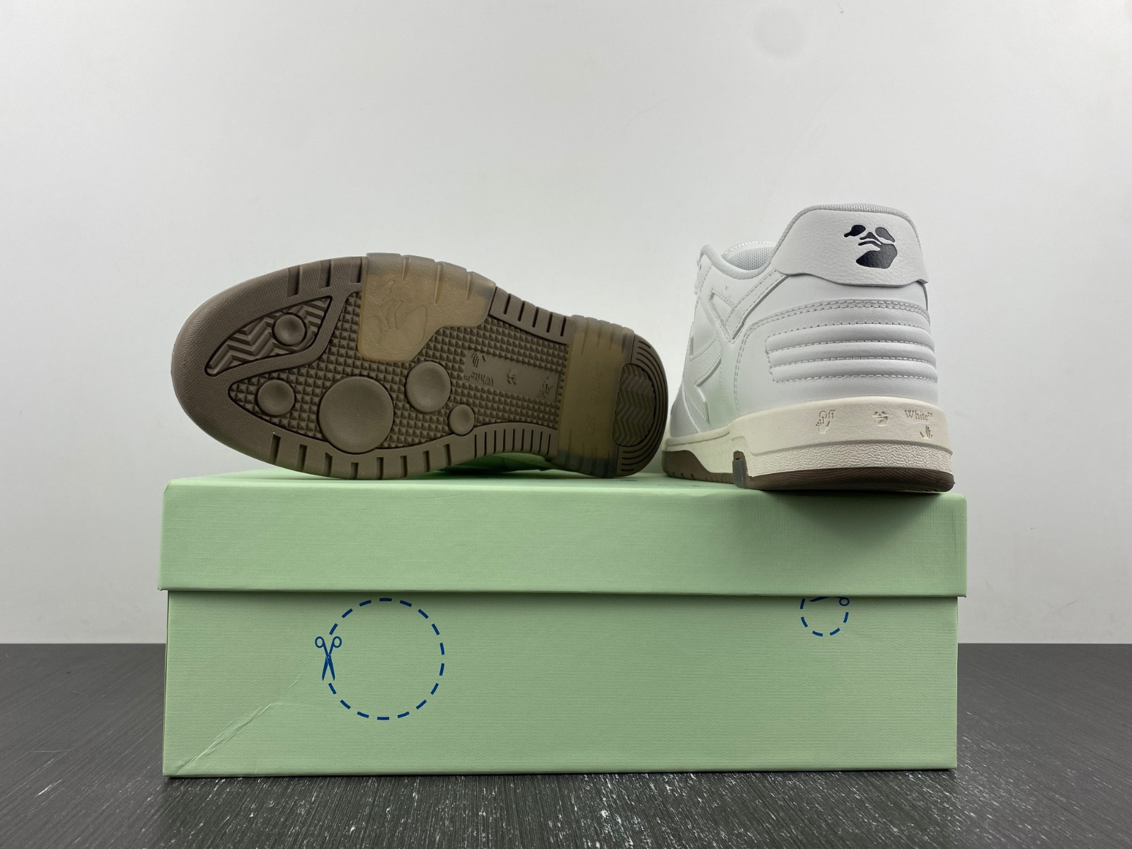 Off White GYM Sneaker