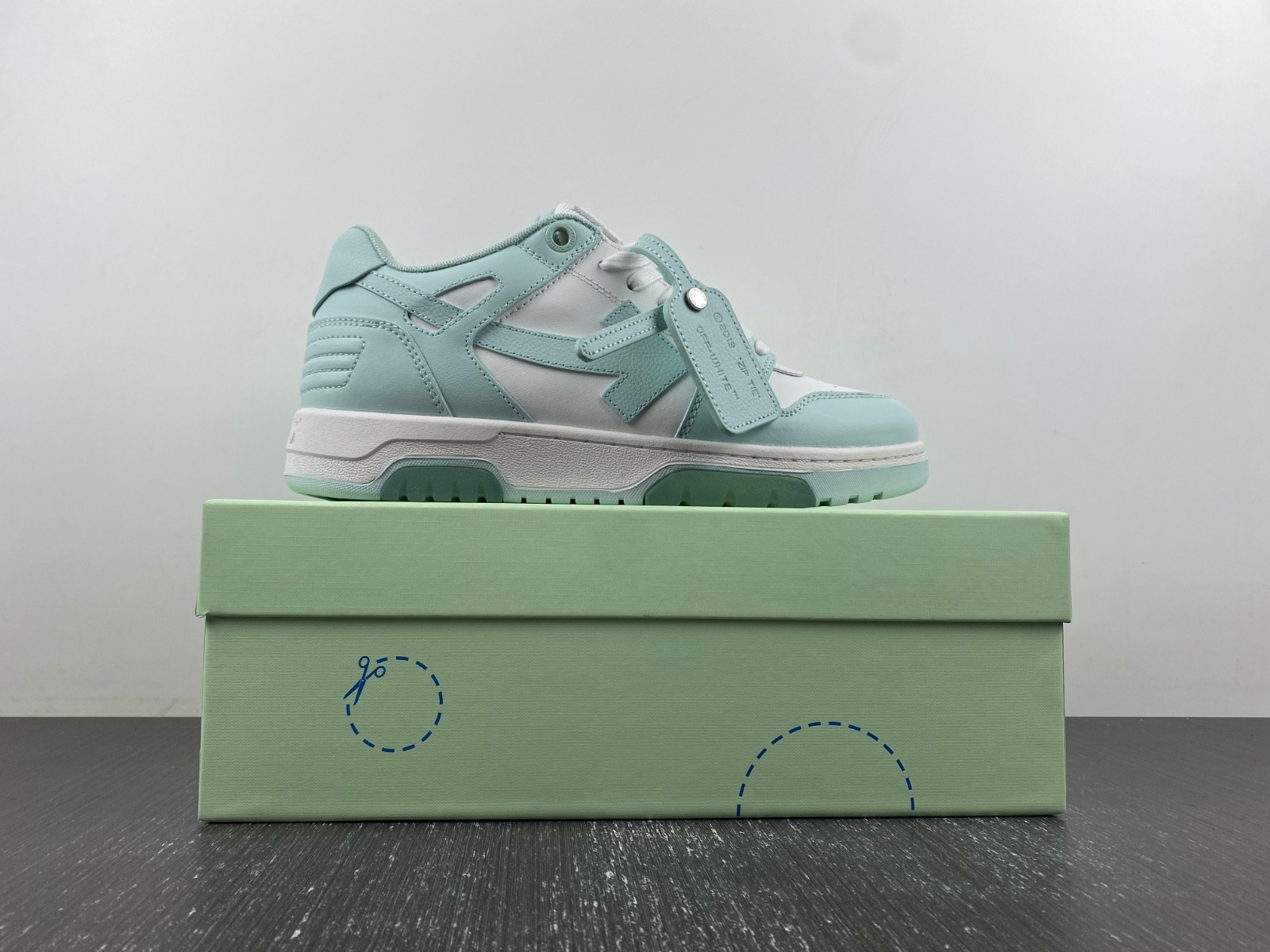 Off White GYM Sneaker