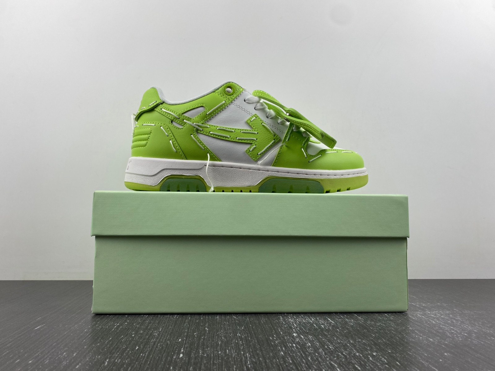 Off White GYM Sneaker