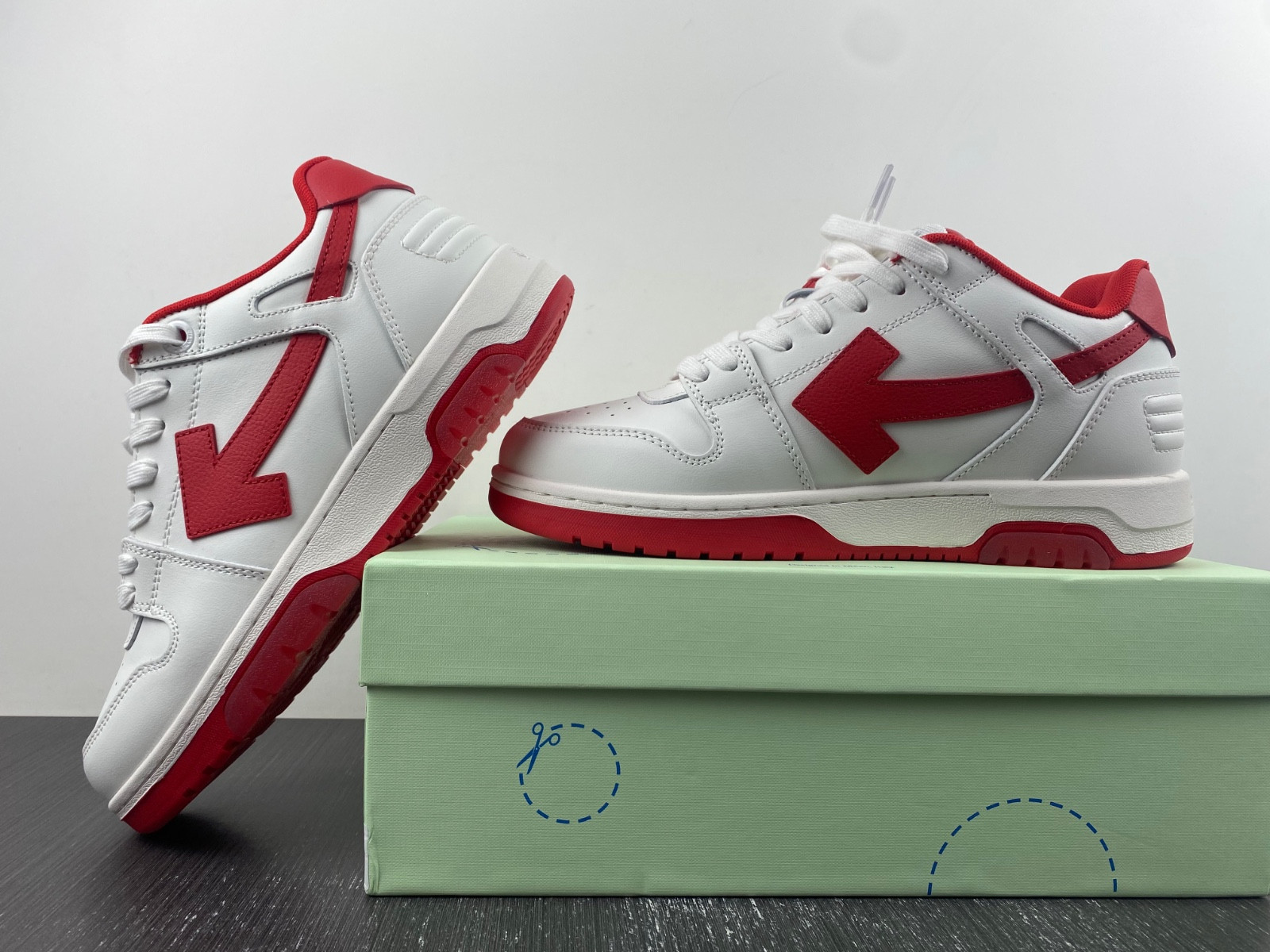 Off White GYM Sneaker