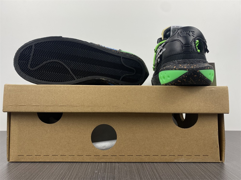 Nike Blazer Low x OF "Black / Green"  DH7863-001