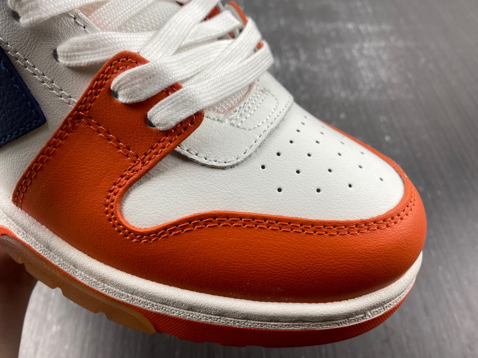 Off White GYM Sneaker