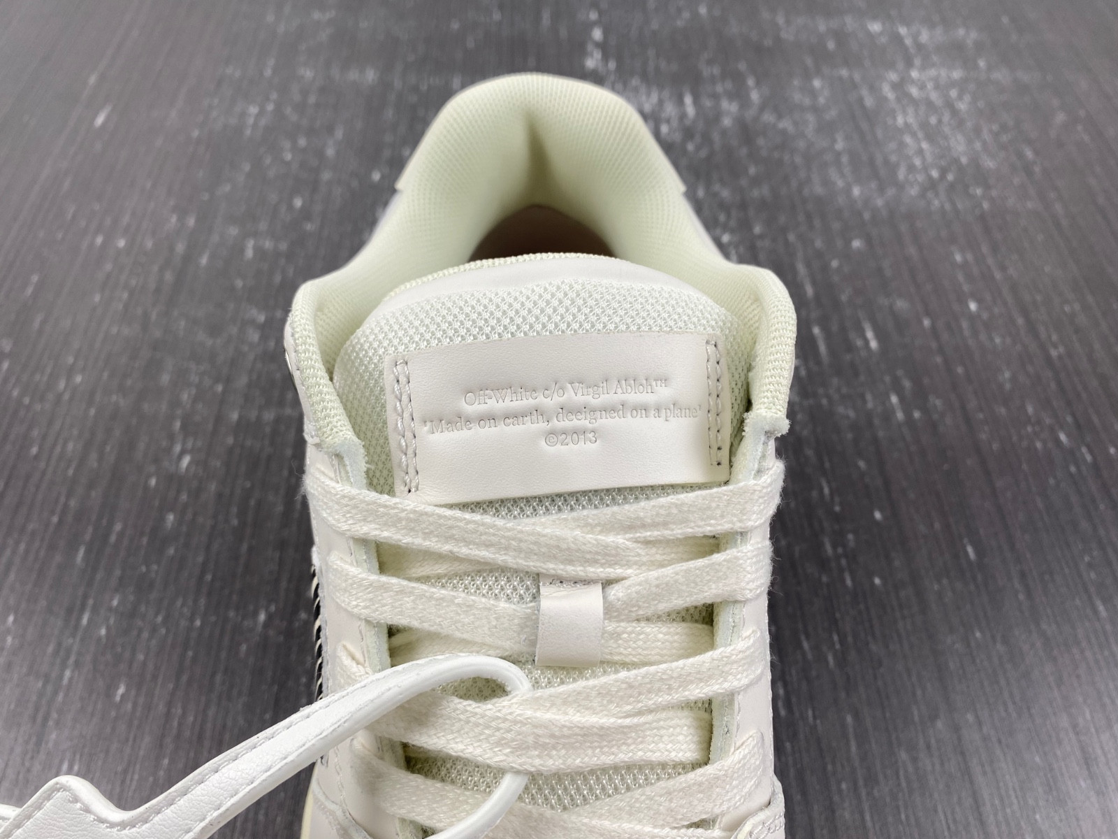 Off White GYM Sneaker