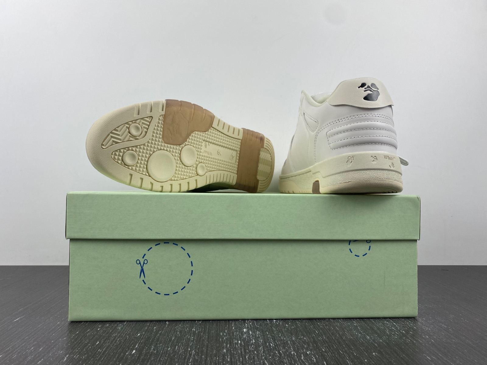 Off White GYM Sneaker