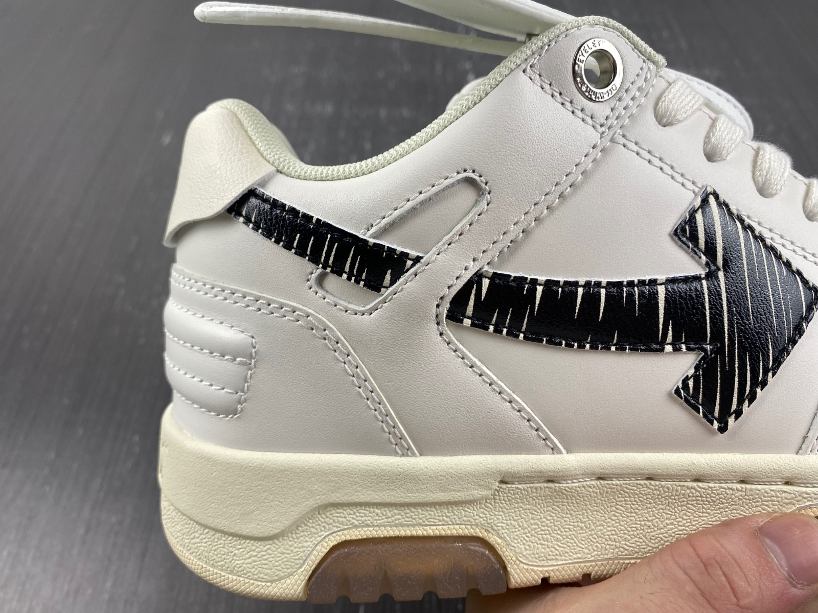 Off White GYM Sneaker