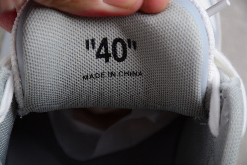 Off White GYM Sneaker