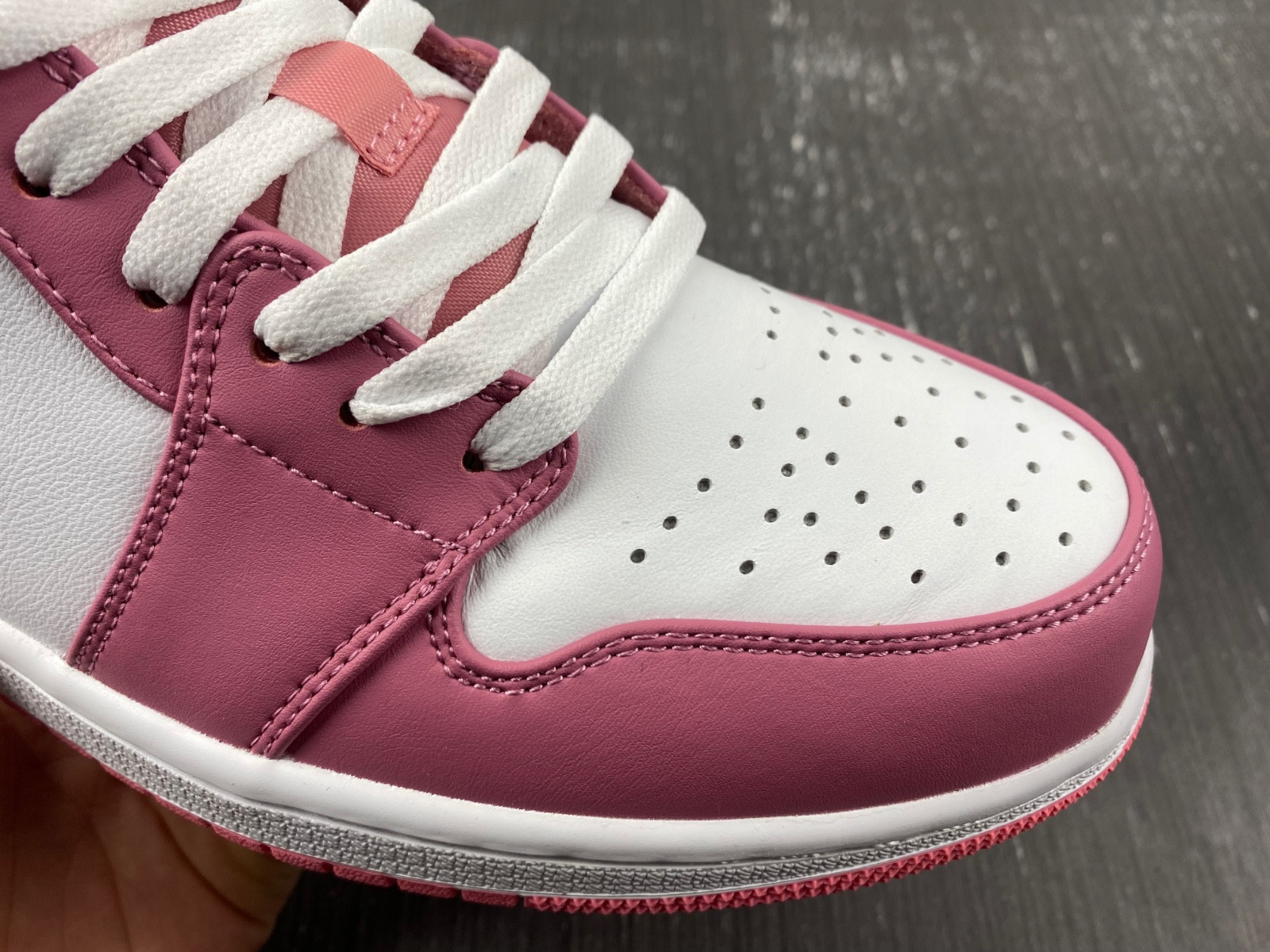 Air Jordan 1 Low 553558-616