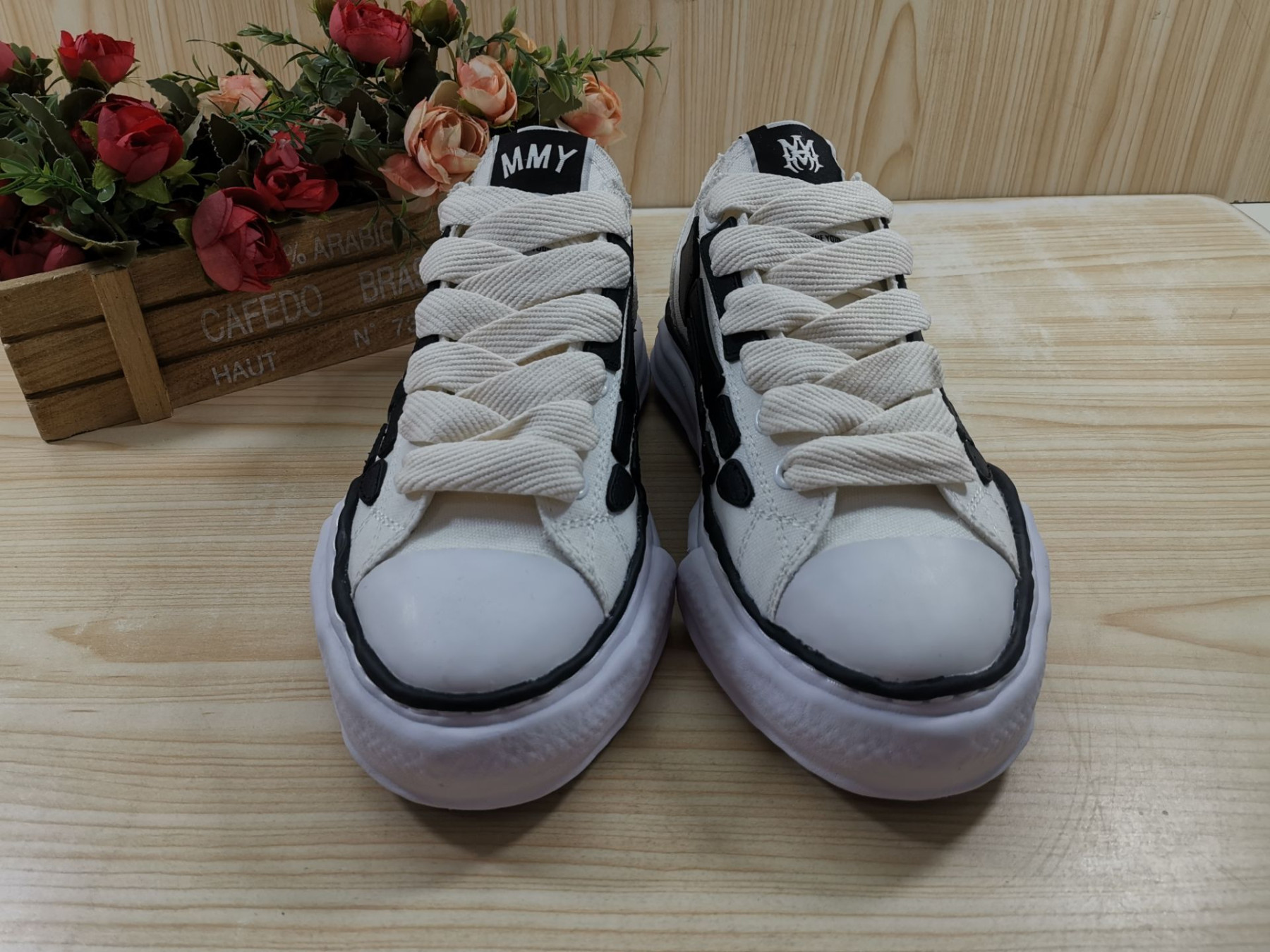 Ma*s*n mihara amiri sneakers