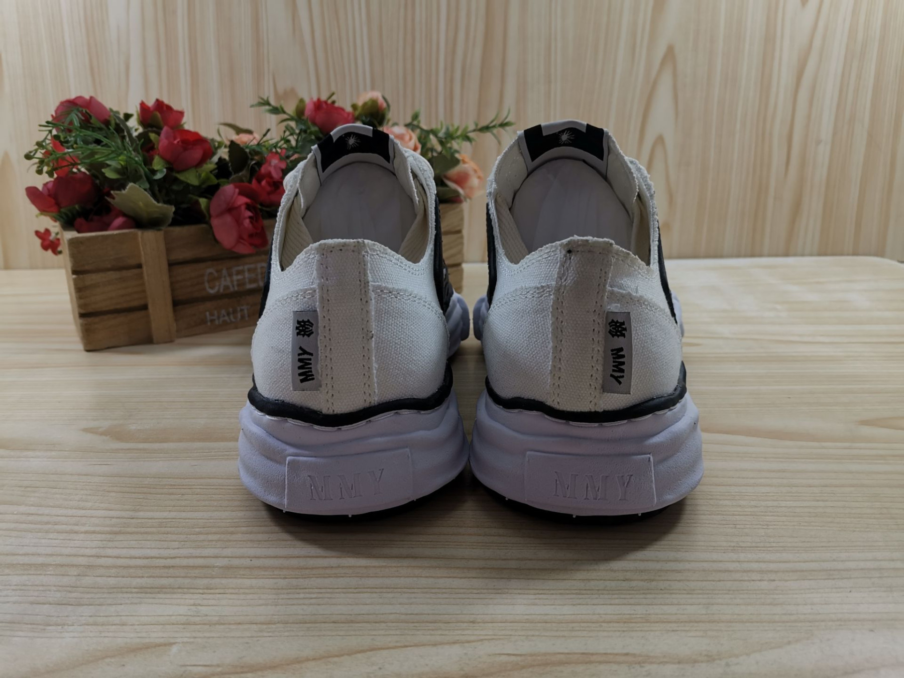 Ma*s*n mihara amiri sneakers