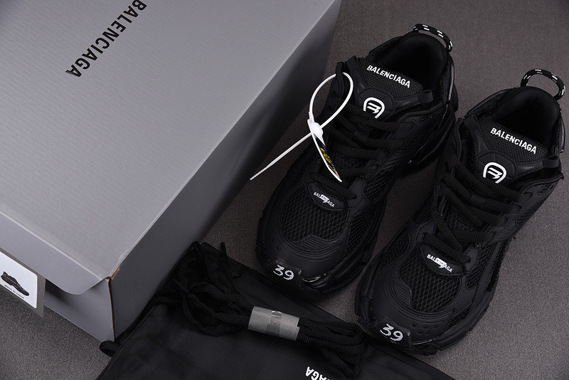 Ba*len*cia*ga runner 772767 w3rbt 1000