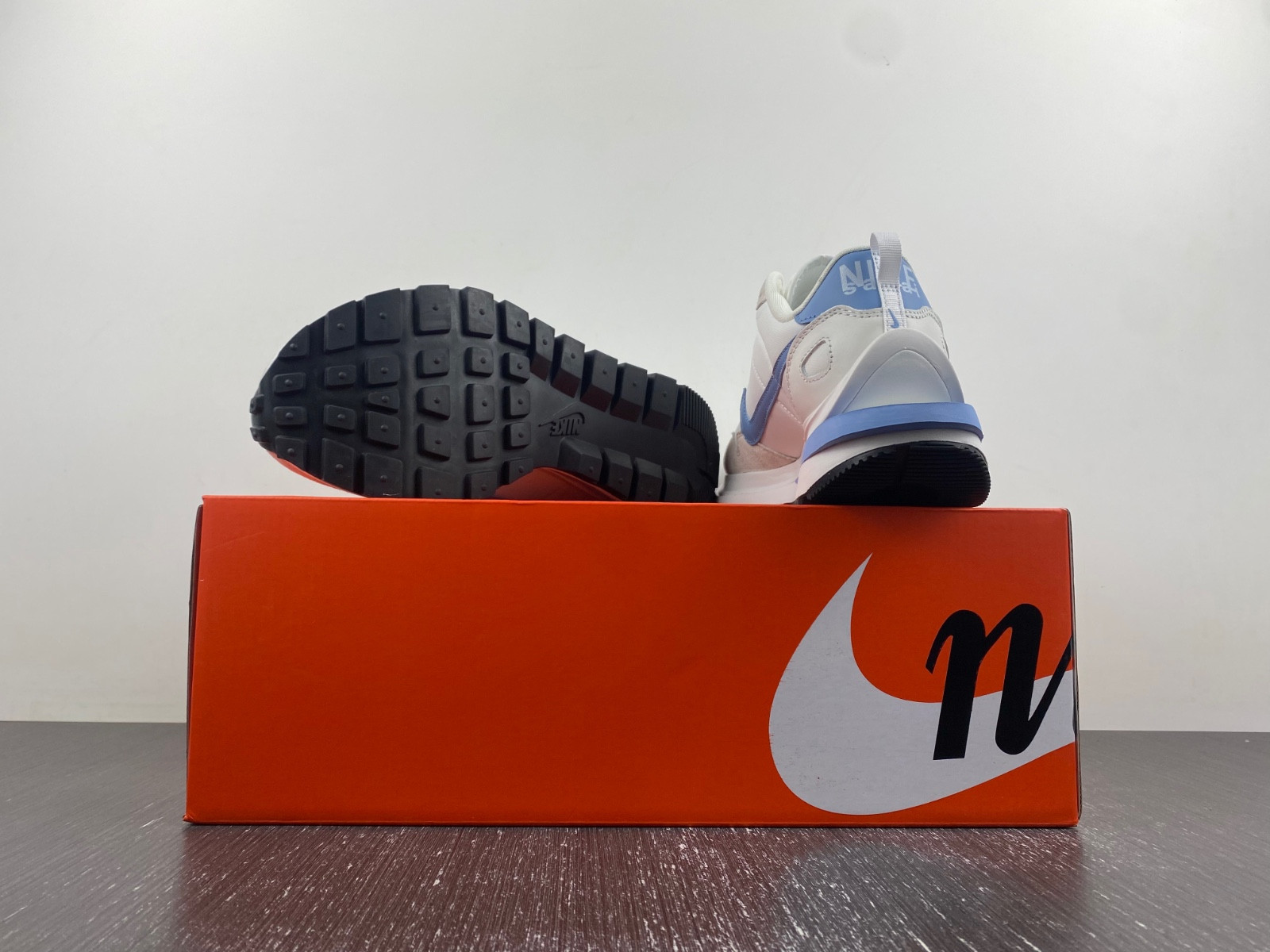 Sacai x Nike DD1875-112