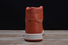 2018 Air Jordan 1 Retro High OG  Vintage Coral/Sail 555088 800