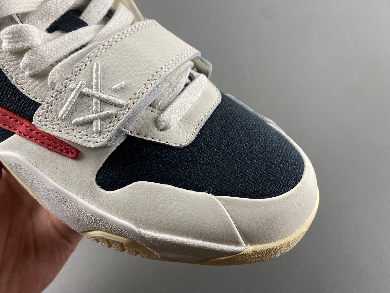 Travis Scott x Jordan Jumpman FZ8117-101