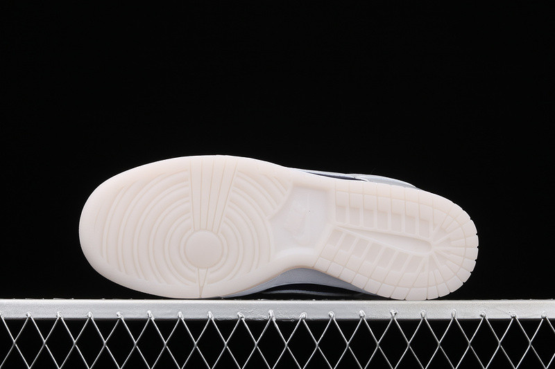 Nike SB Dunk Low Shadow Gray DD1768-400