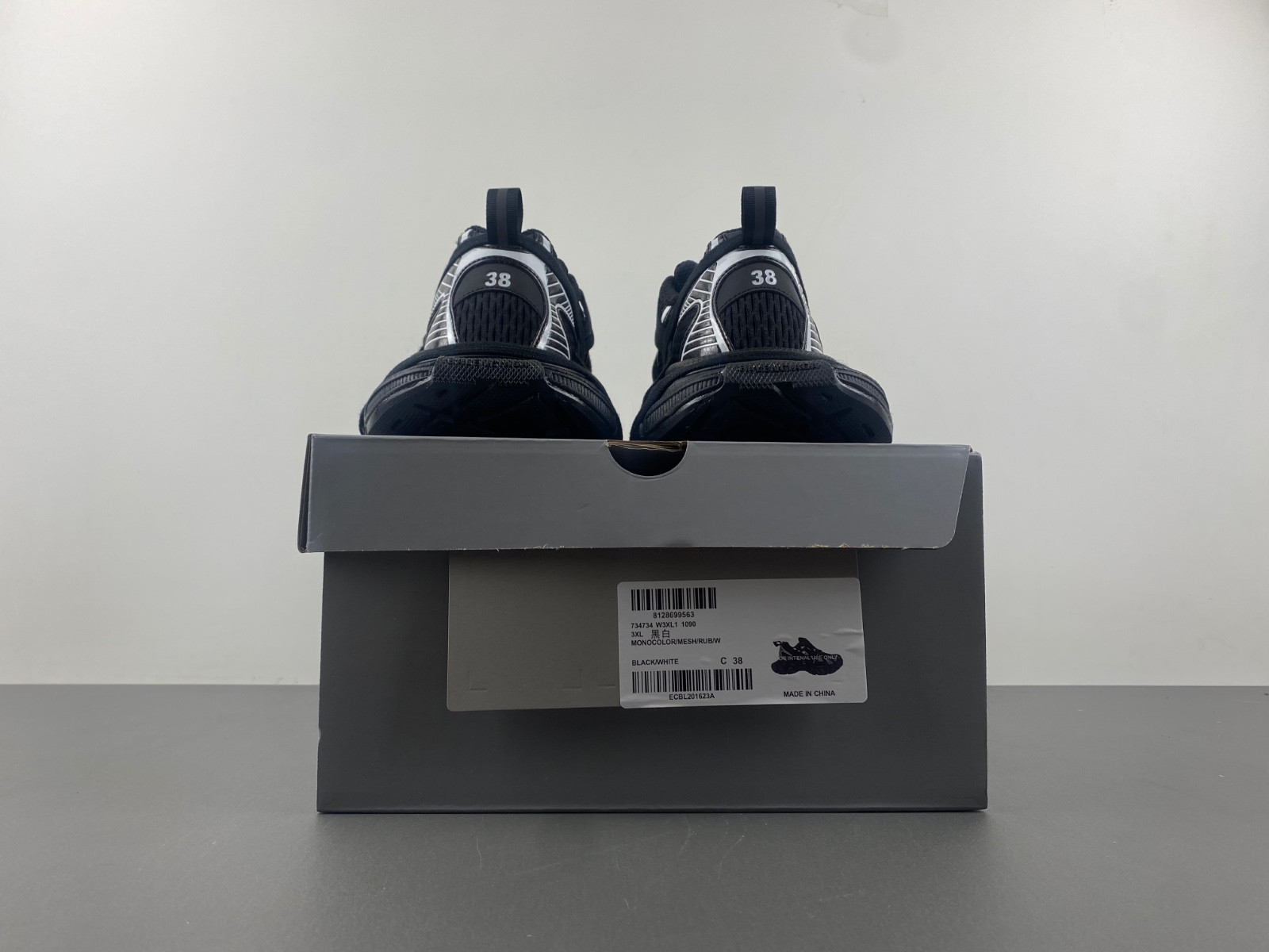 Ba*len*cia*ga phantom sneaker 734734 w3xl1 1090