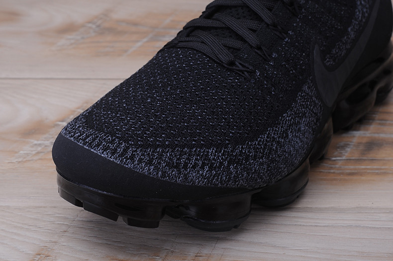 Nike Air Vapormax Flyknit "triple Black" 899473-003