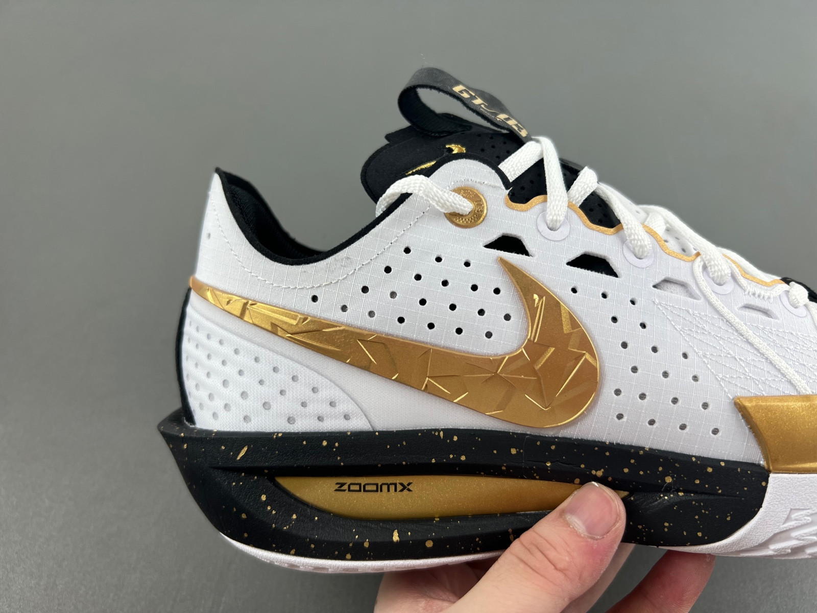 Nike Air ZoomX G.T. Cut 3 DV2918-101