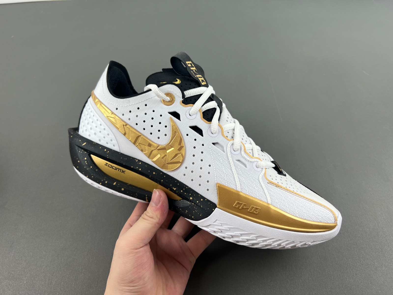 Nike Air ZoomX G.T. Cut 3 DV2918-101